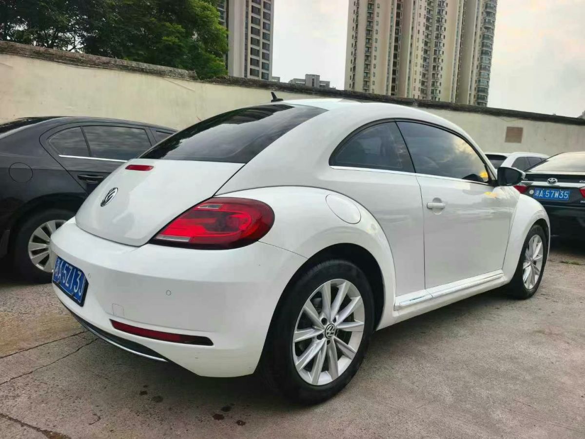 大眾 甲殼蟲  2018款 180TSI 樂動(dòng)橙版圖片
