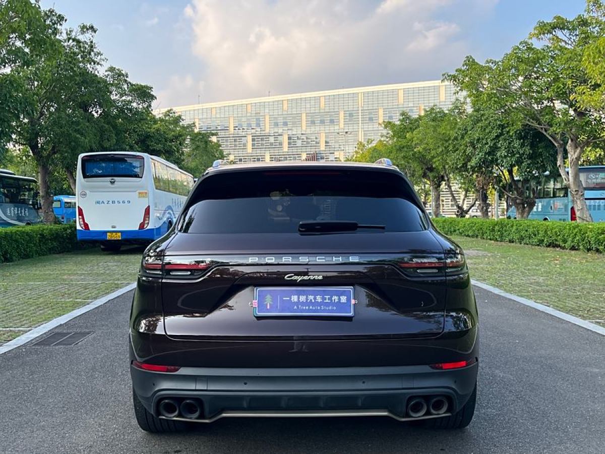 保時捷 Cayenne新能源  2022款 Cayenne E-Hybrid 2.0T 鉑金版圖片