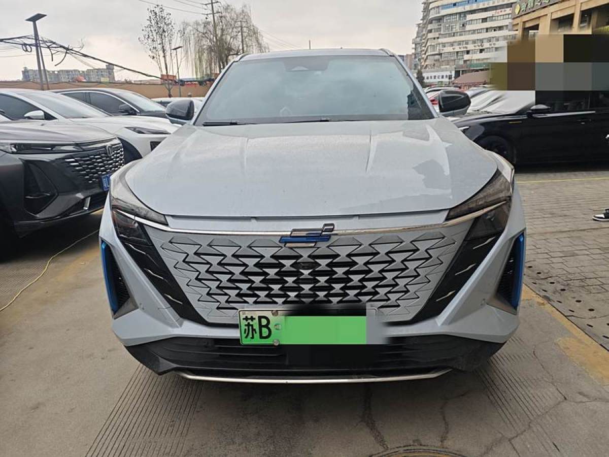 長(zhǎng)安歐尚 長(zhǎng)安歐尚Z6新能源  2023款 智電iDD 150KM旗艦PLUS智慧泊車版圖片