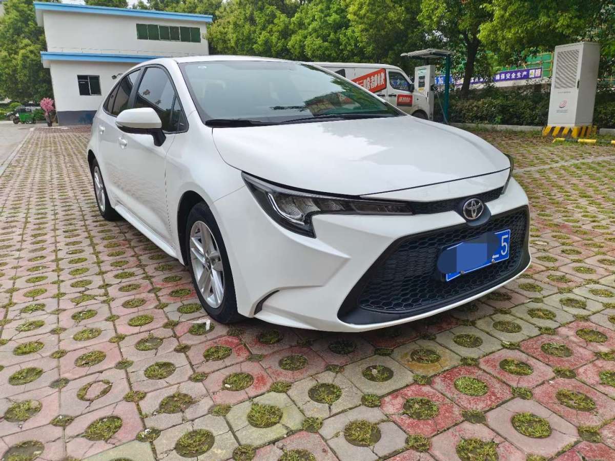 豐田 雷凌  2022款 TNGA 1.5L CVT進(jìn)取版圖片