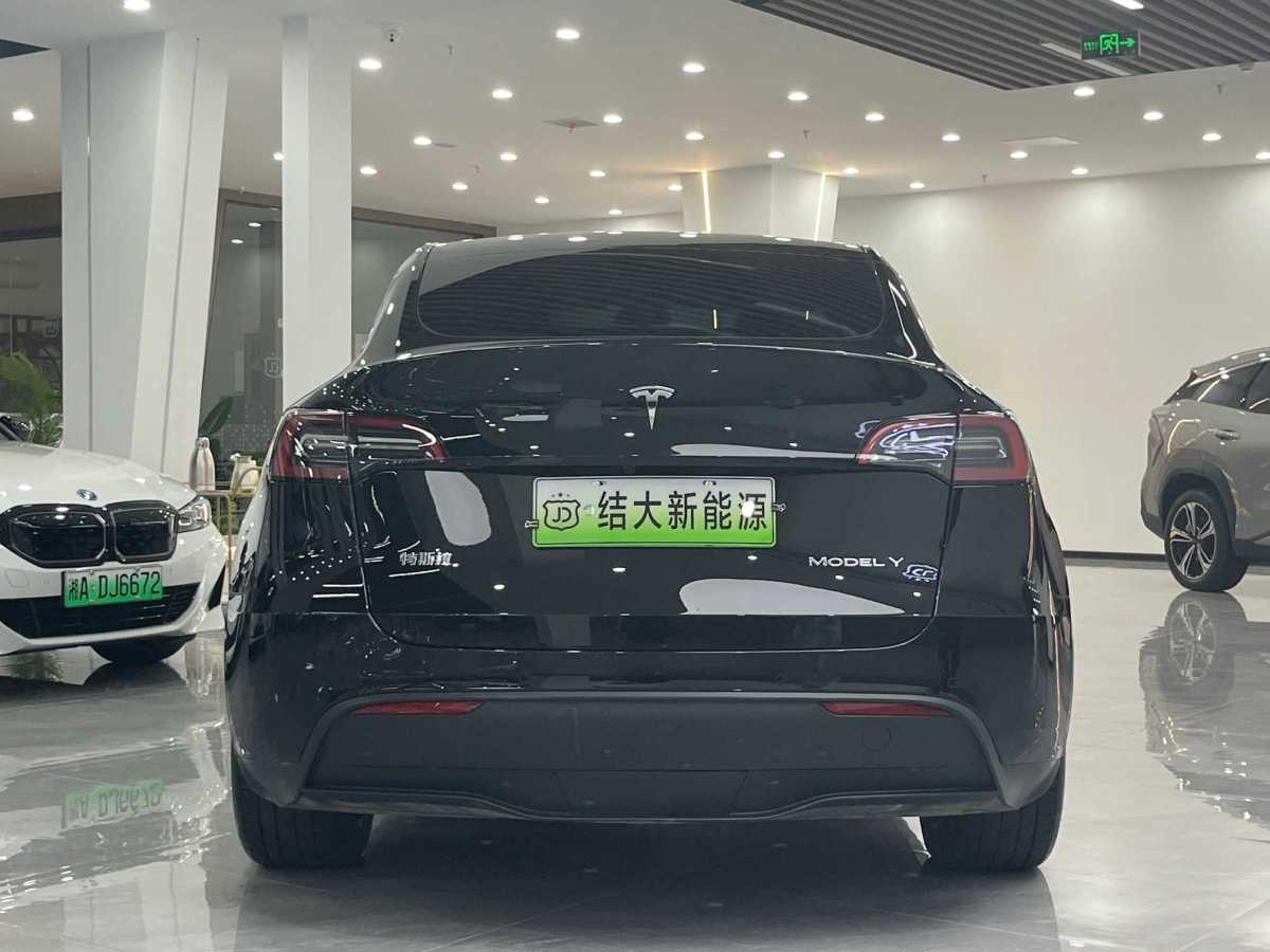 特斯拉 Model 3  2021款 改款 標準續(xù)航后驅(qū)升級版圖片