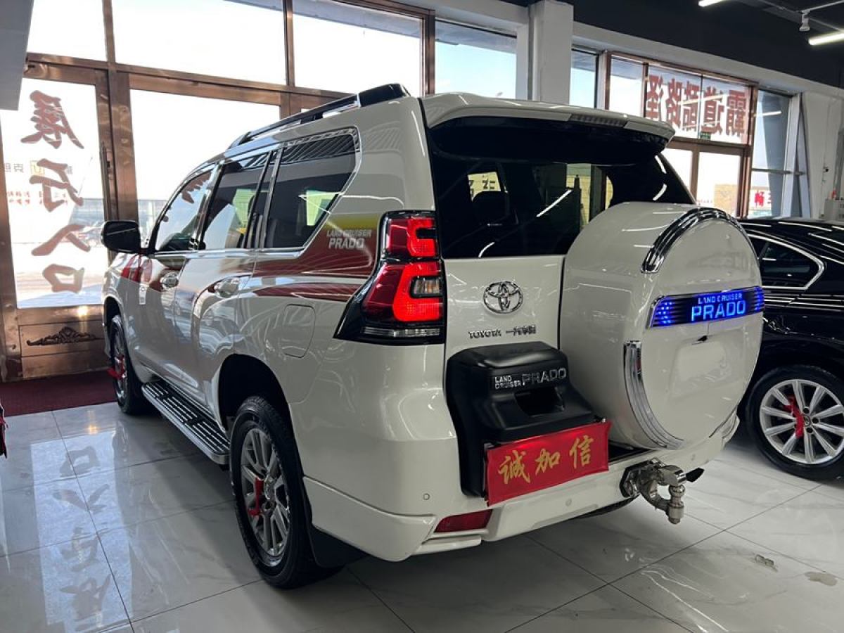 豐田 普拉多  2019款 3.5L 自動TX-L尊享版后掛備胎圖片