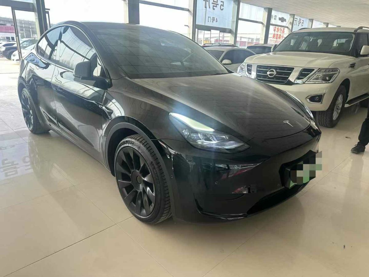 特斯拉 Model S  2023款 三電機(jī)全輪驅(qū)動(dòng) Plaid版圖片