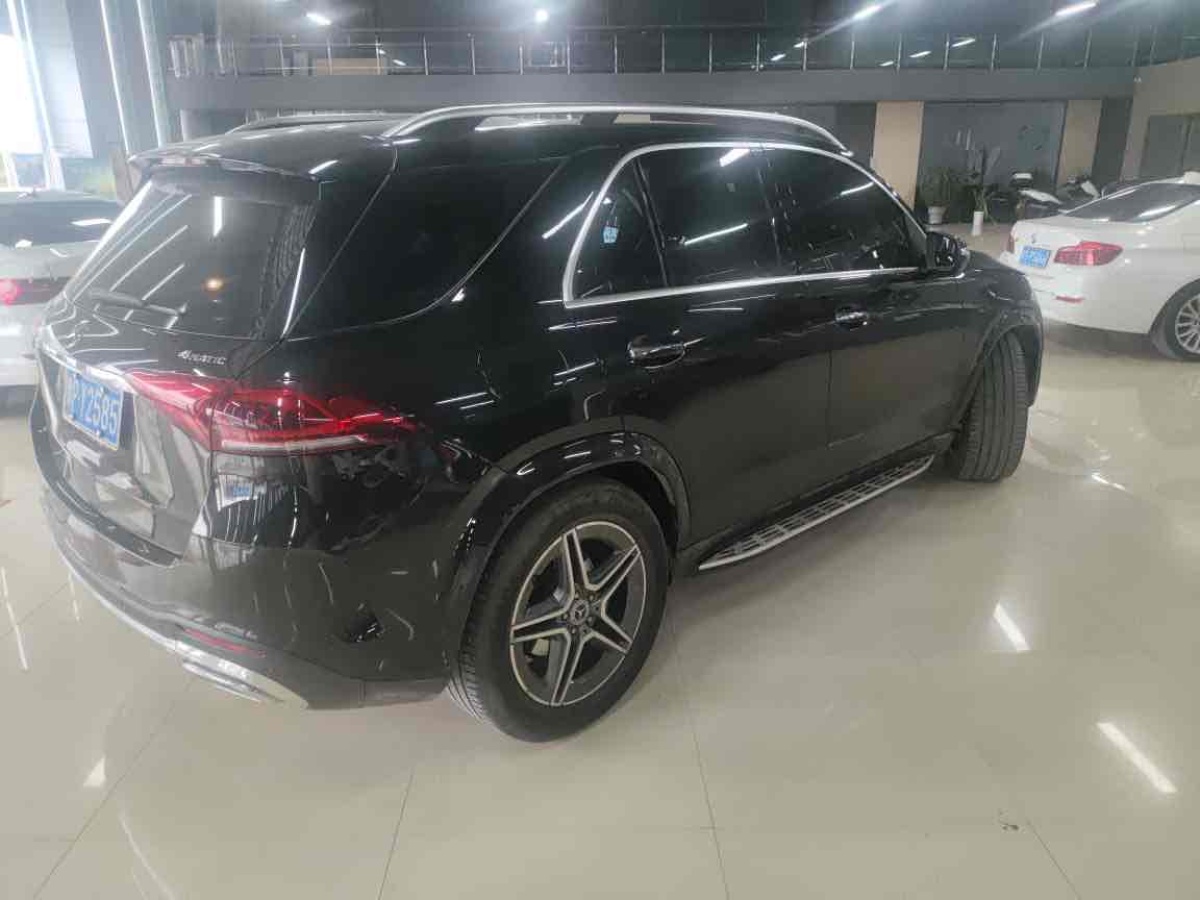 奔馳 奔馳GLE  2024款 改款 GLE 350 4MATIC 時尚型圖片