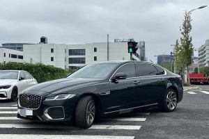 XFL 捷豹 XFL 2.0T P200 两驱精英豪华版