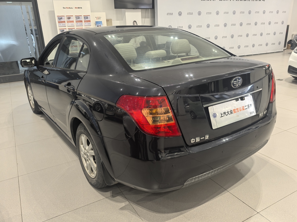 奔騰 B50  2011款 1.6L 手動豪華型圖片