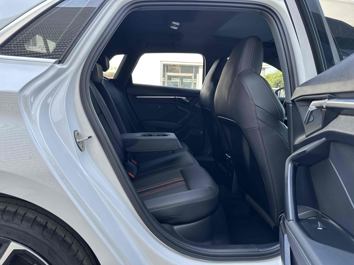 奧迪 奧迪A3  2022款 Sportback 35 TFSI 時尚運動型圖片