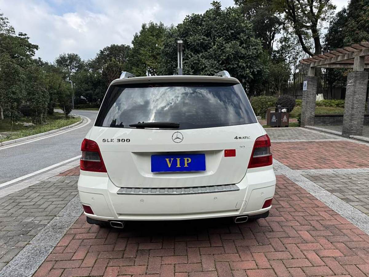 奔馳 奔馳GLK級  2011款 GLK 300 4MATIC 時尚型圖片