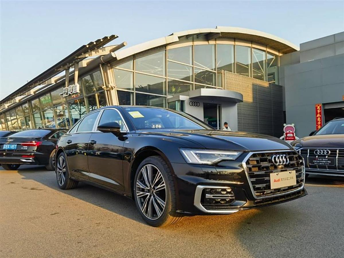 奧迪 奧迪A6L  2023款 改款 45 TFSI quattro 臻選動感型圖片