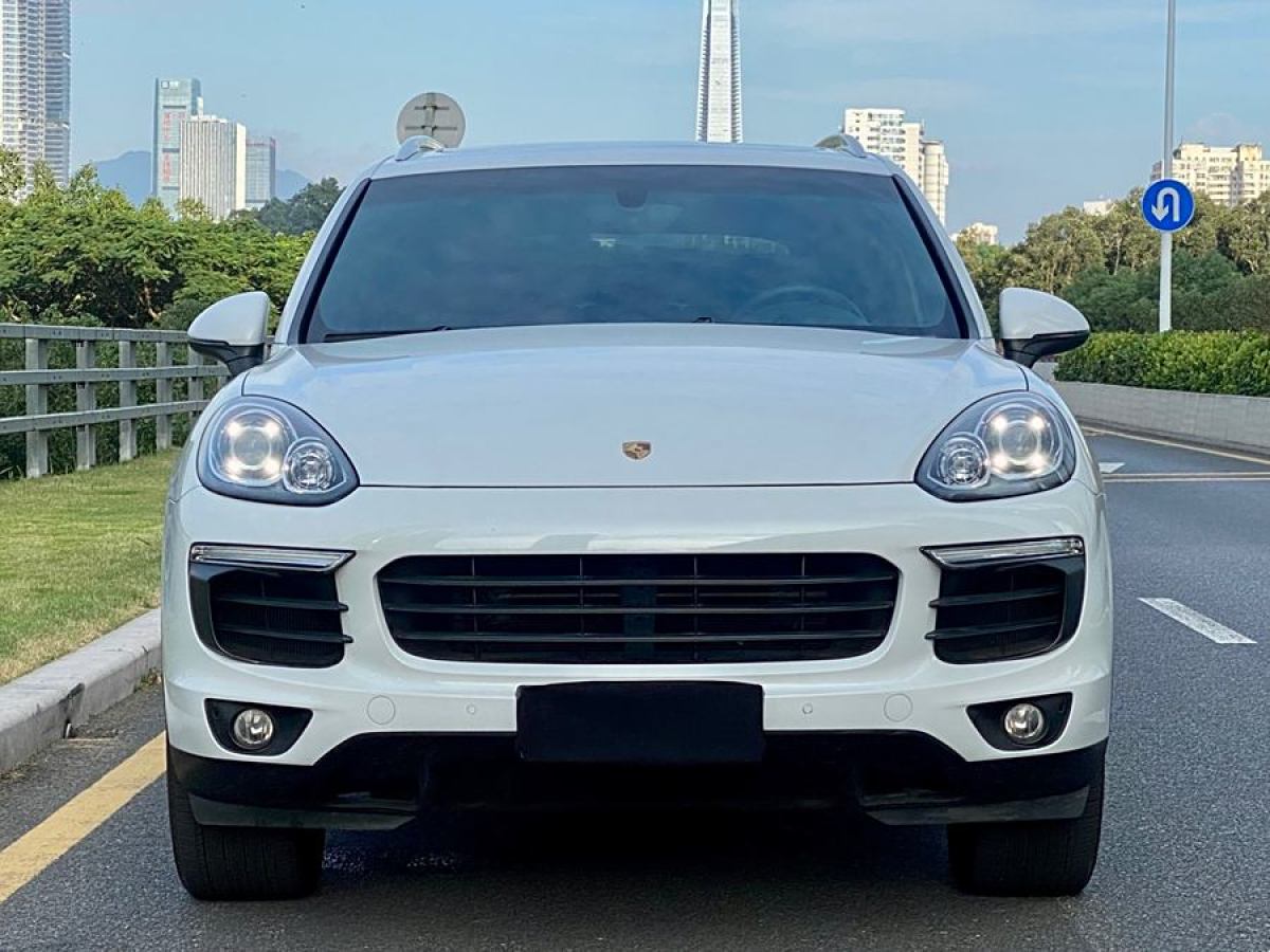 保時(shí)捷 Cayenne  2015款 Cayenne 3.0T圖片