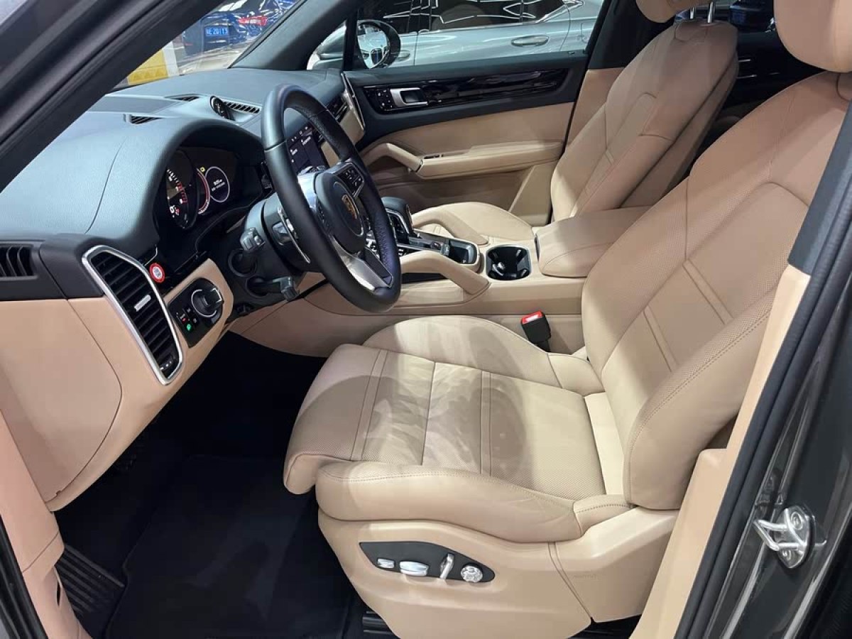 保時(shí)捷 Cayenne新能源  2021款 Cayenne E-Hybrid 2.0T圖片