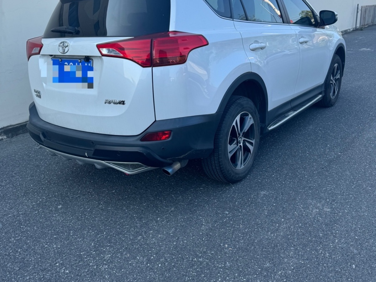 豐田 RAV4  2015款 2.0L CVT風(fēng)尚版圖片