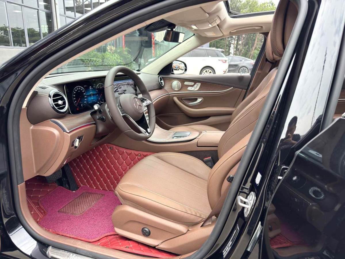 奔馳 奔馳E級  2023款 改款 E 300 L 豪華型圖片