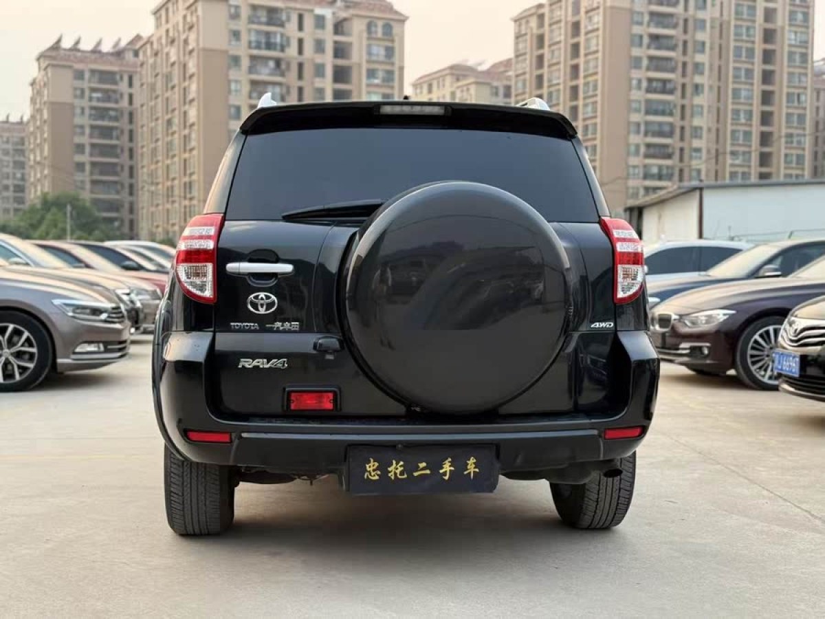 豐田 RAV4榮放  2012款 炫裝版 2.4L 自動(dòng)四驅(qū)豪華圖片