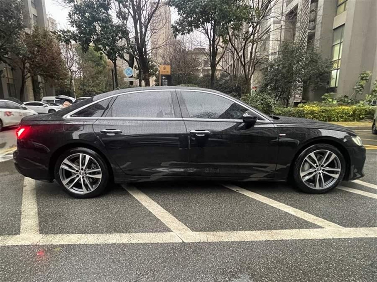奧迪 奧迪A6L  2021款 40 TFSI 豪華動(dòng)感型圖片