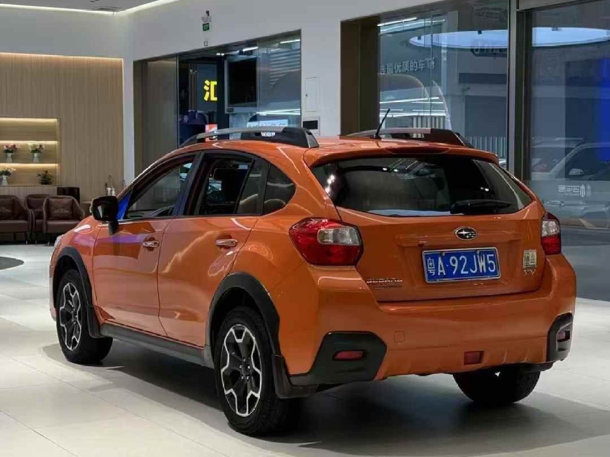 斯巴魯 XV  2012款 2.0i 精英導(dǎo)航版圖片