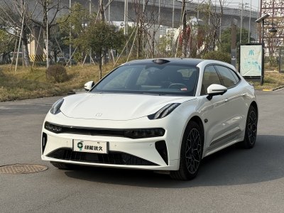 2024年3月 極氪 極氪001 WE版 100kWh 后驅(qū)圖片