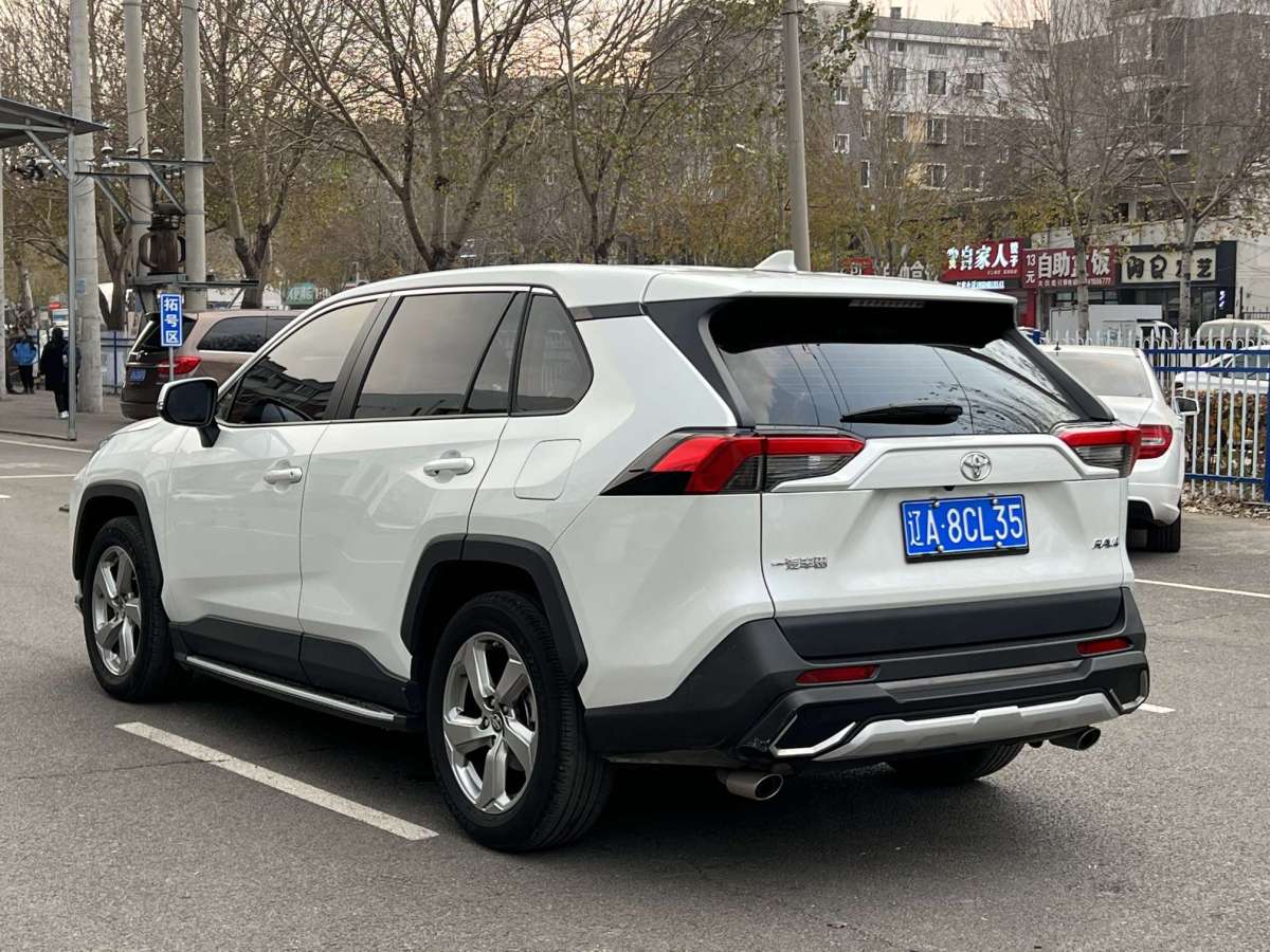 豐田 RAV4榮放  2021款 2.0L CVT兩驅(qū)風(fēng)尚版圖片