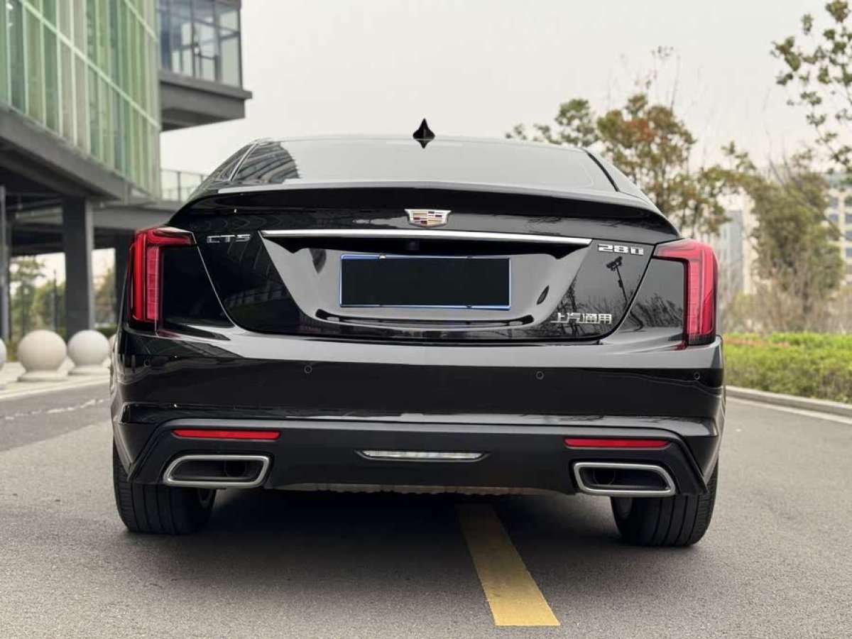凱迪拉克 CT5  2023款 28T 豪華型（標(biāo)準(zhǔn)版）圖片