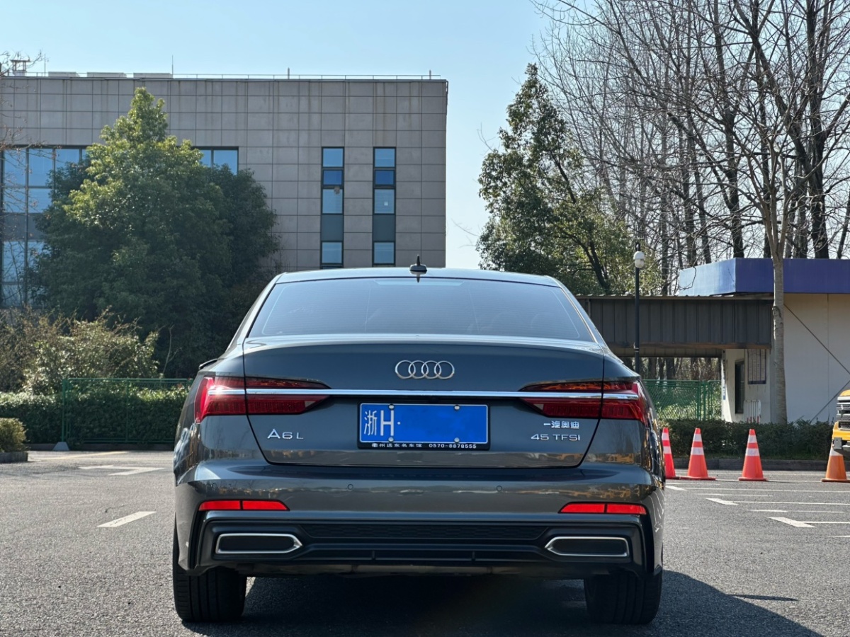 奧迪 奧迪A6L  2020款 40 TFSI 豪華動感型圖片