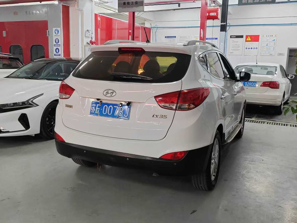現(xiàn)代 ix35  2013款 2.0 GL 兩驅(qū)舒適型圖片