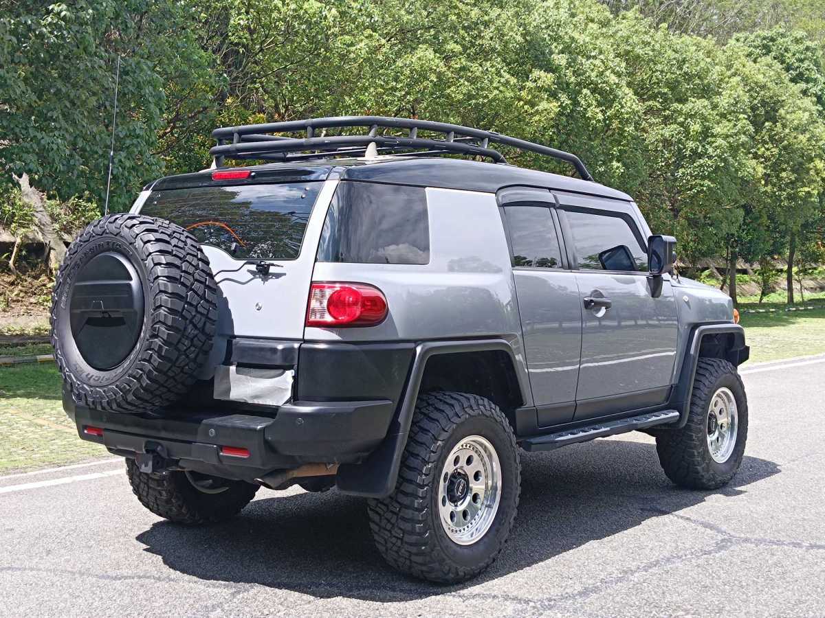 2020年5月豐田 FJ 酷路澤  2007款 4.0L
