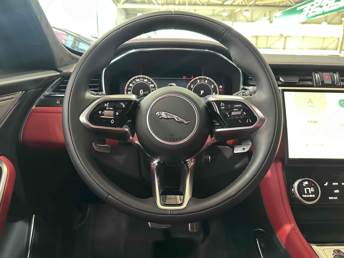 捷豹 F-PACE  2024款 P400 SPORT圖片