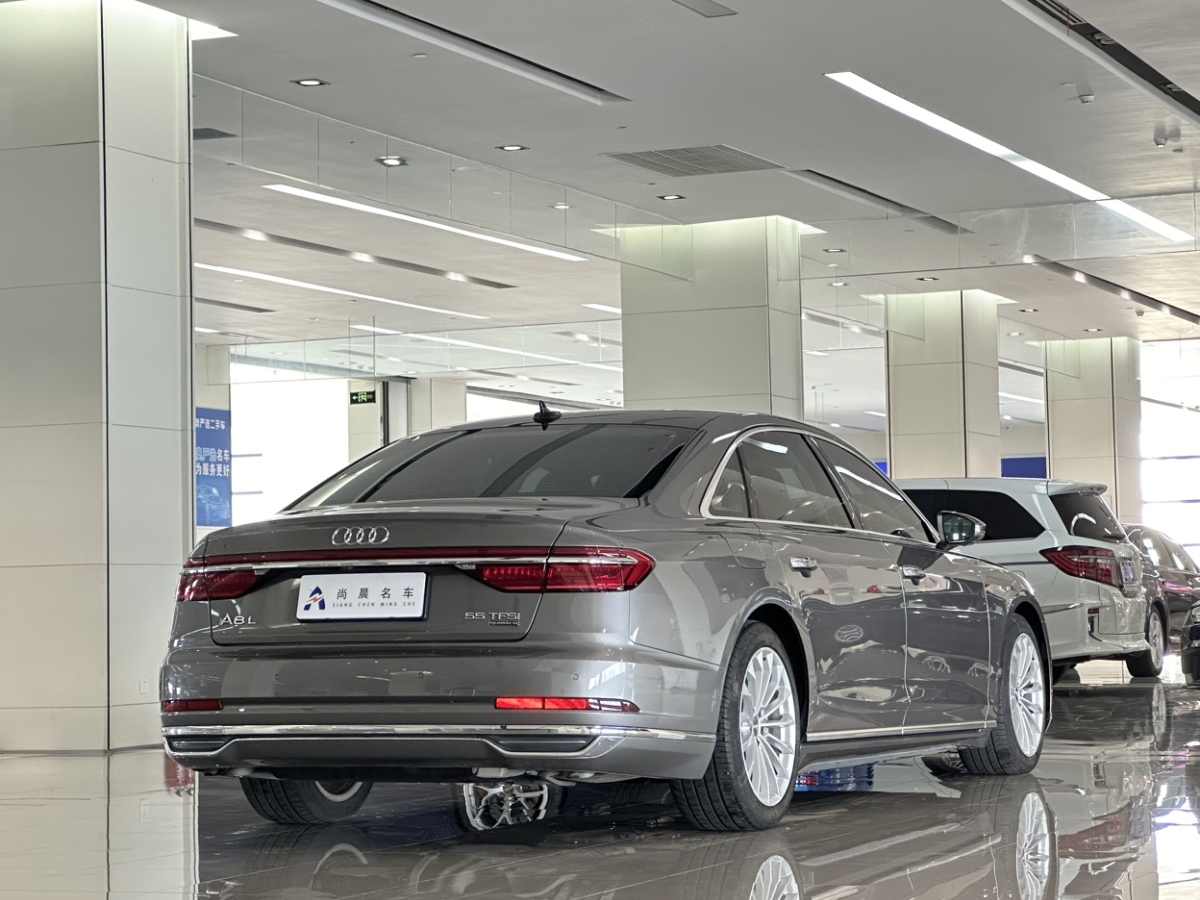 2019年5月奧迪 奧迪A8  2018款 A8L 55 TFSI quattro投放版精英型