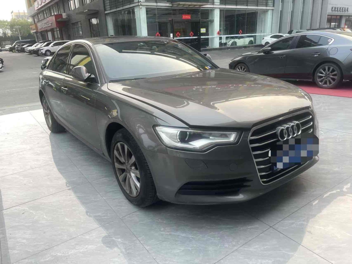 奧迪 奧迪A6L  2015款 TFSI 百萬(wàn)紀(jì)念智領(lǐng)型圖片