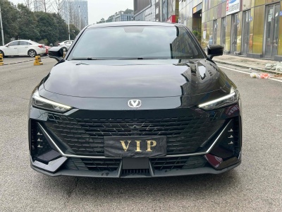 2023年3月 長(zhǎng)安 長(zhǎng)安UNI-V 1.5T 尊貴型圖片