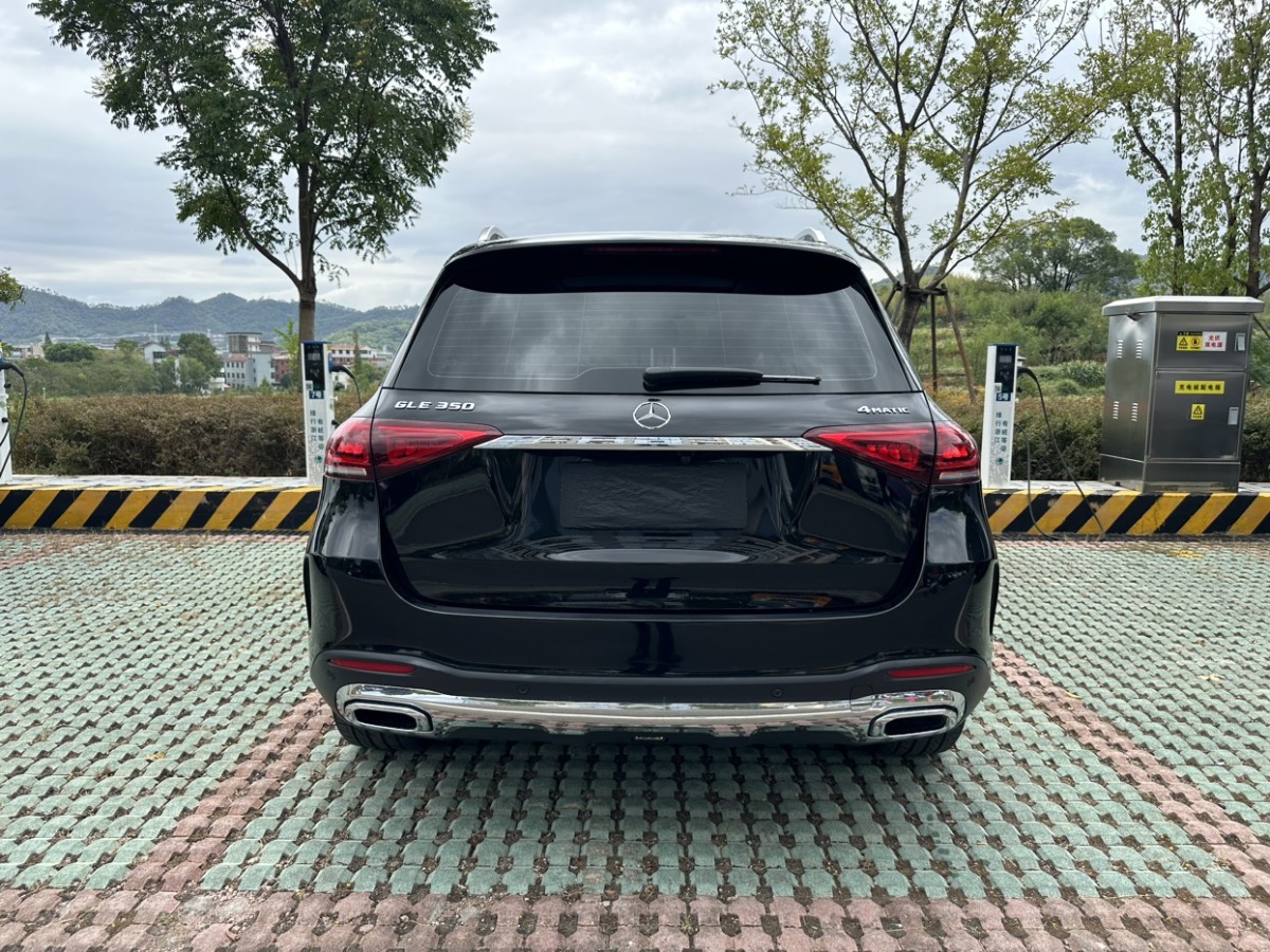 奔驰 奔驰GLE  2020款 改款 GLE 350 4MATIC 时尚型图片