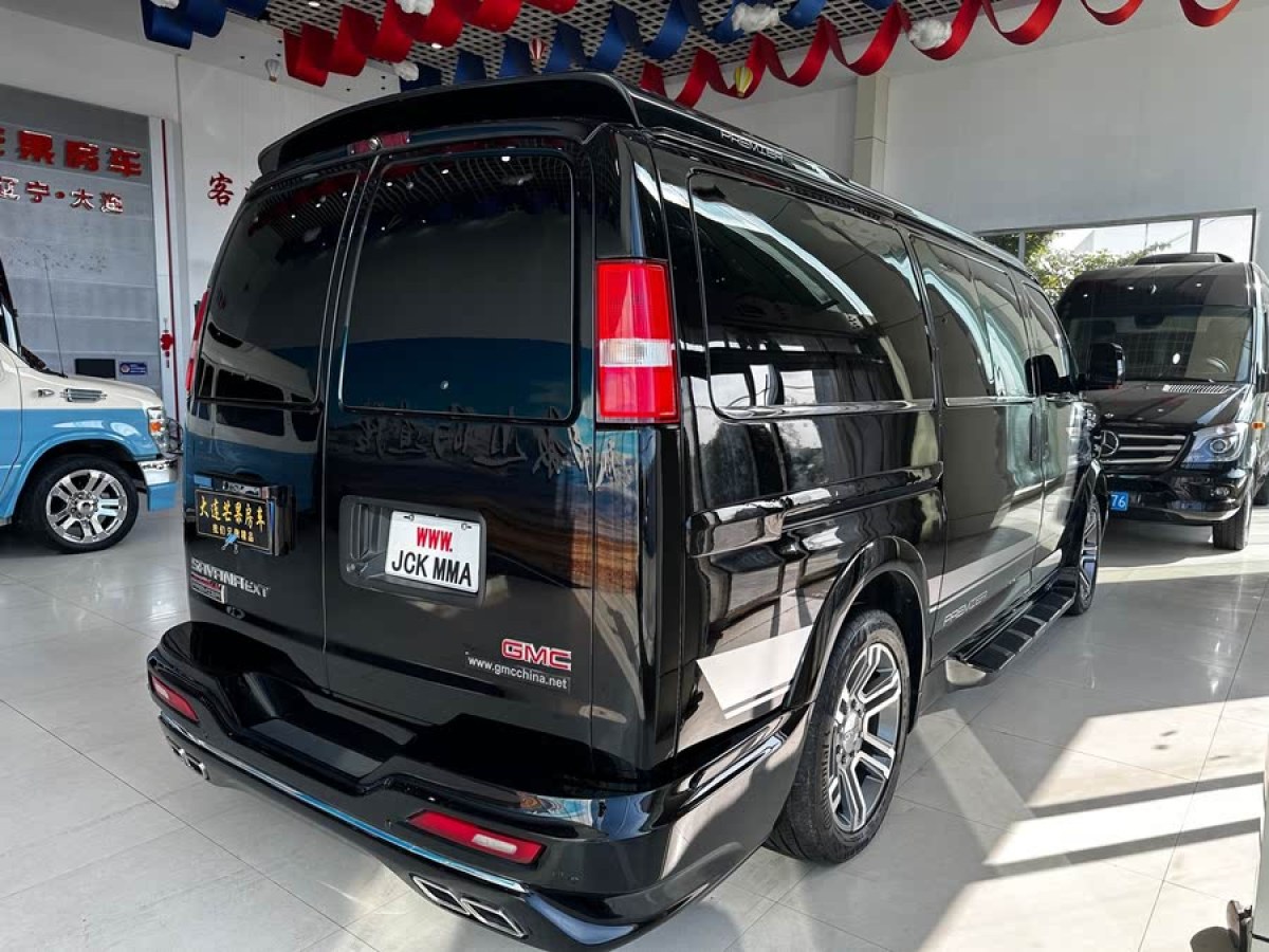 GMC SAVANA  2018款 6.0L GX777 尊翔星際版圖片