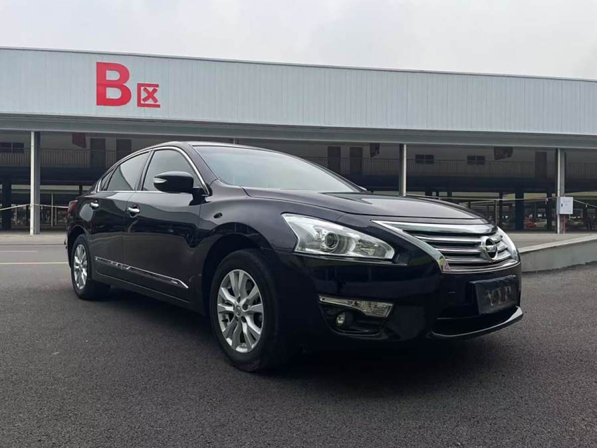 日產(chǎn) 天籟  2015款 2.0L XE-Sporty歐冠運動版圖片