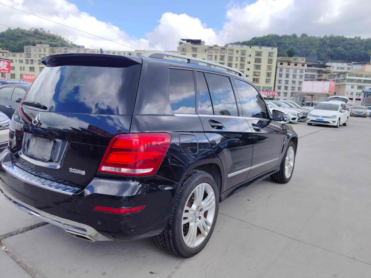 2015年6月奔馳 奔馳GLK級  2014款 GLK 200 標(biāo)準(zhǔn)型