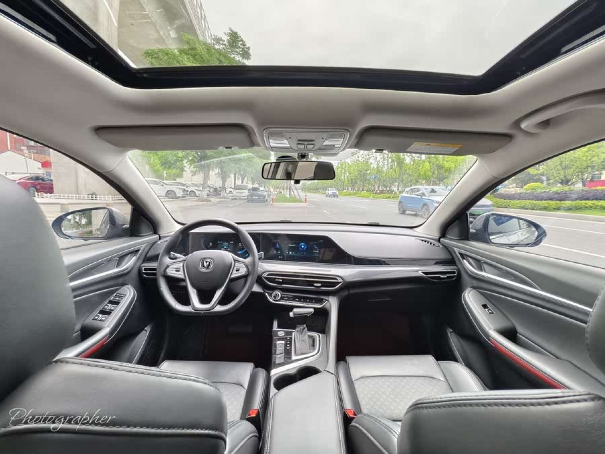 長(zhǎng)安 逸動(dòng)  2020款 PLUS 藍(lán)鯨NE 1.4T GDI DCT尊貴型圖片