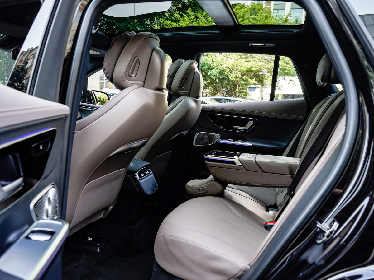 2024年5月奔馳 奔馳EQE SUV  2024款 500 4MATIC 豪華版