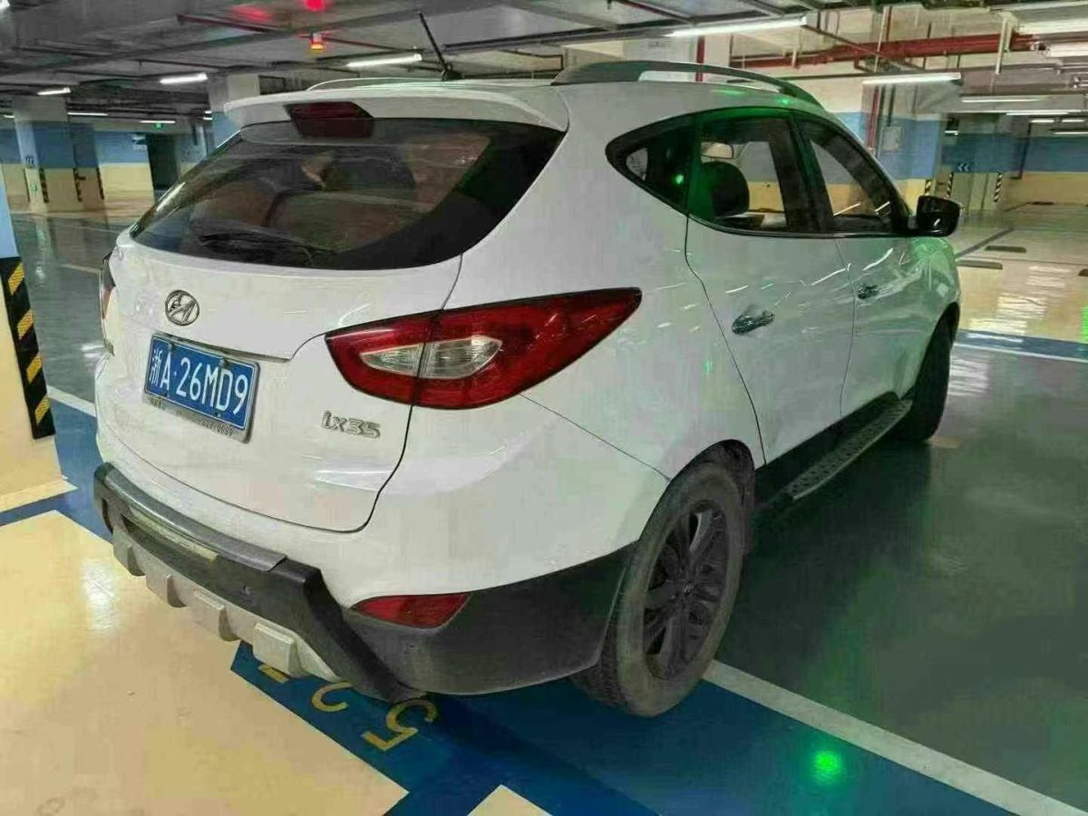 現(xiàn)代 ix35  2015款 2.0 GLS 四驅(qū)智能型圖片