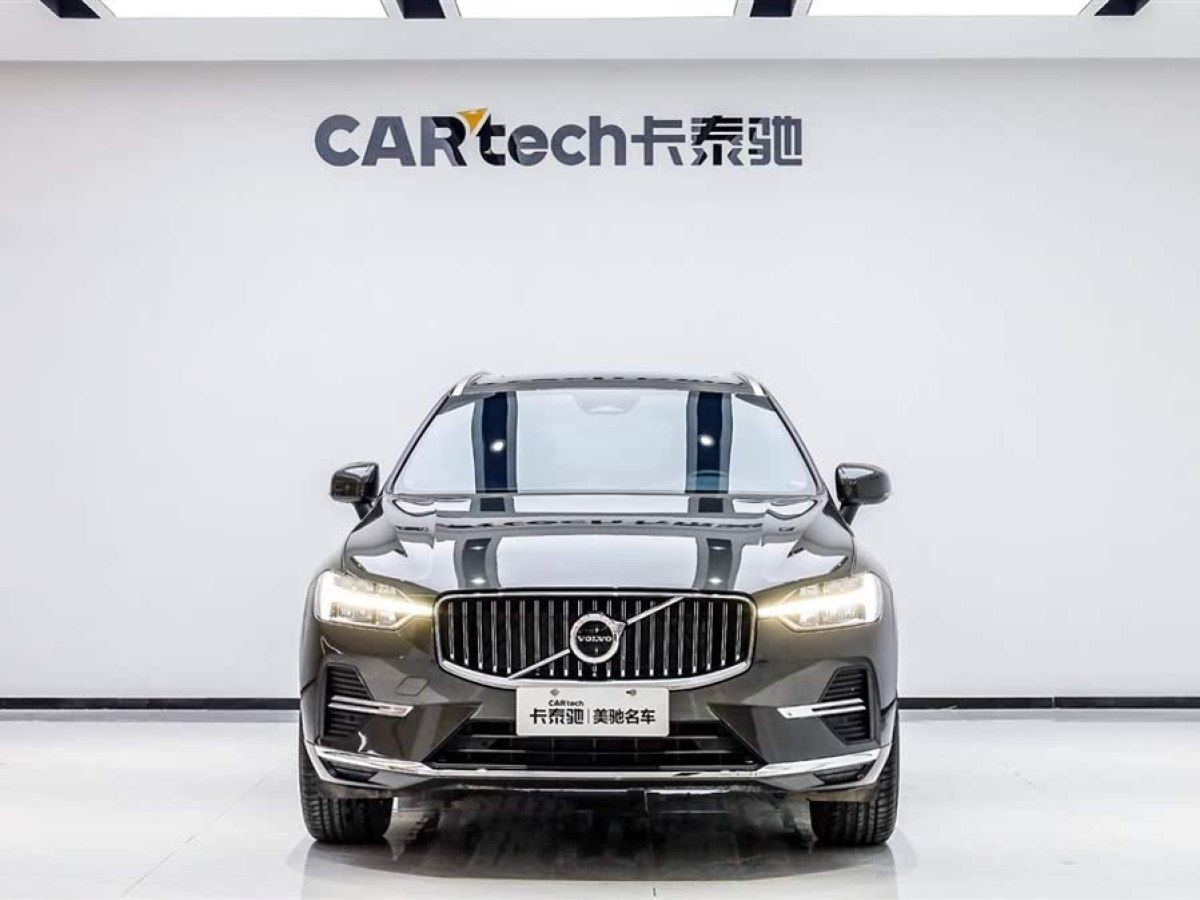 沃爾沃 XC60  2022款 B5 四驅智逸豪華版圖片