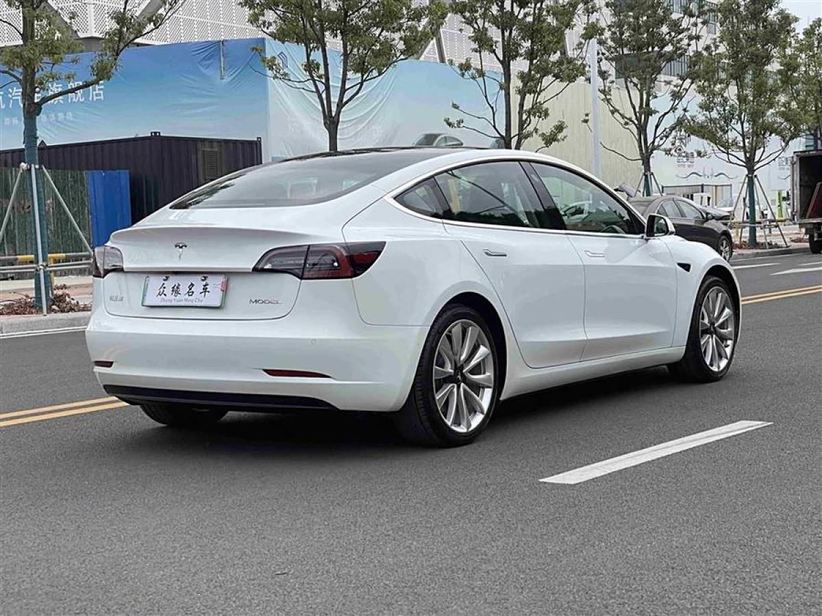 特斯拉 Model 3  2019款 標準續(xù)航后驅(qū)升級版圖片