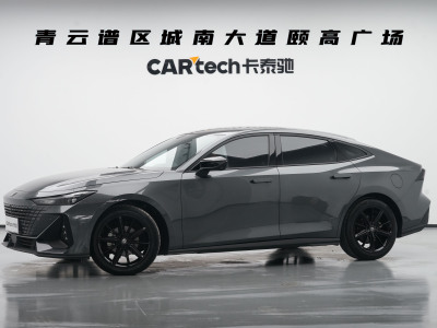 2022年10月 长安 长安UNI-V 1.5T 尊贵型图片