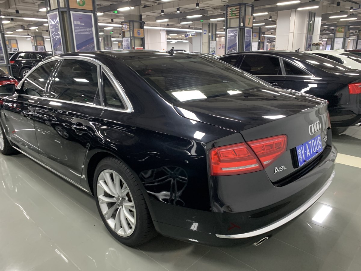 奧迪 奧迪A8  2012款 A8L 50 TFSI quattro尊貴型圖片