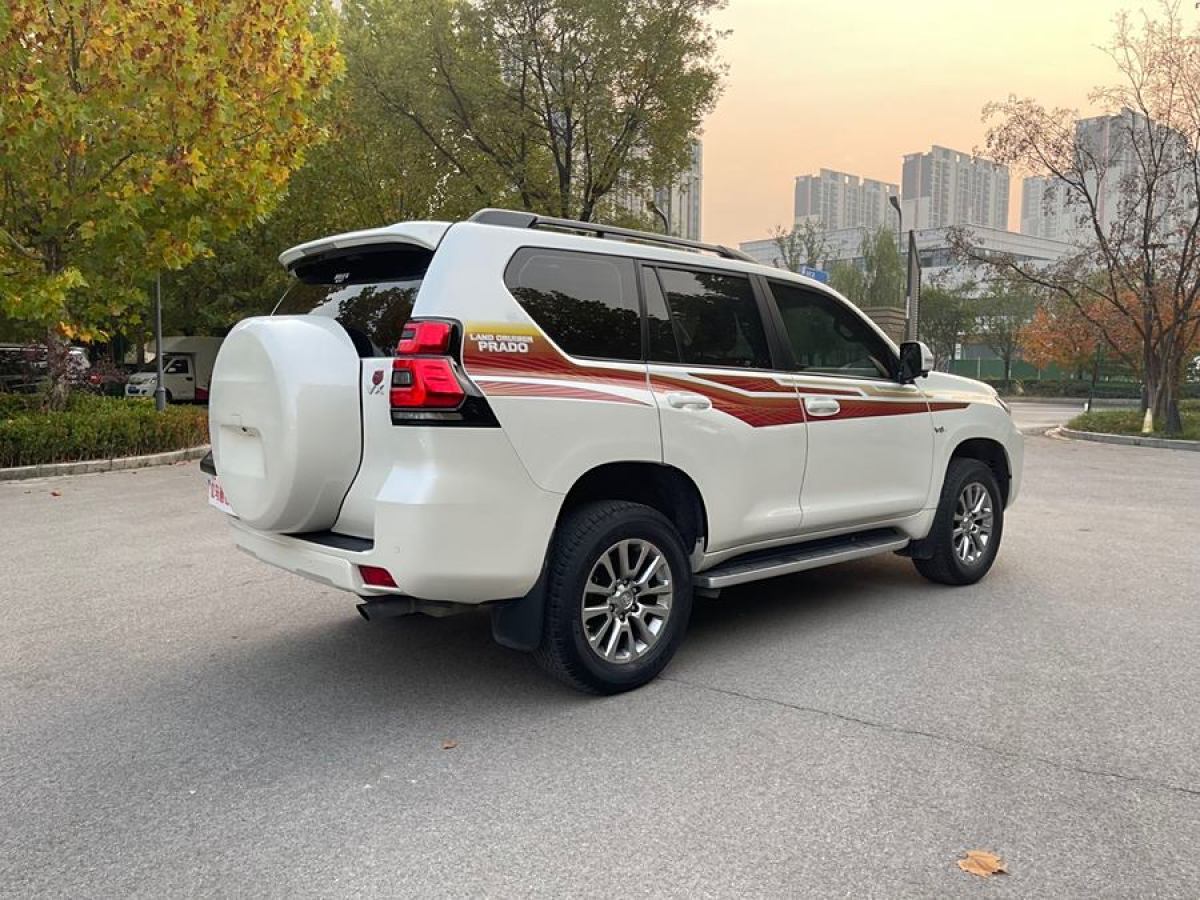 豐田 普拉多  2018款 3.5L 自動TX-L后掛備胎圖片