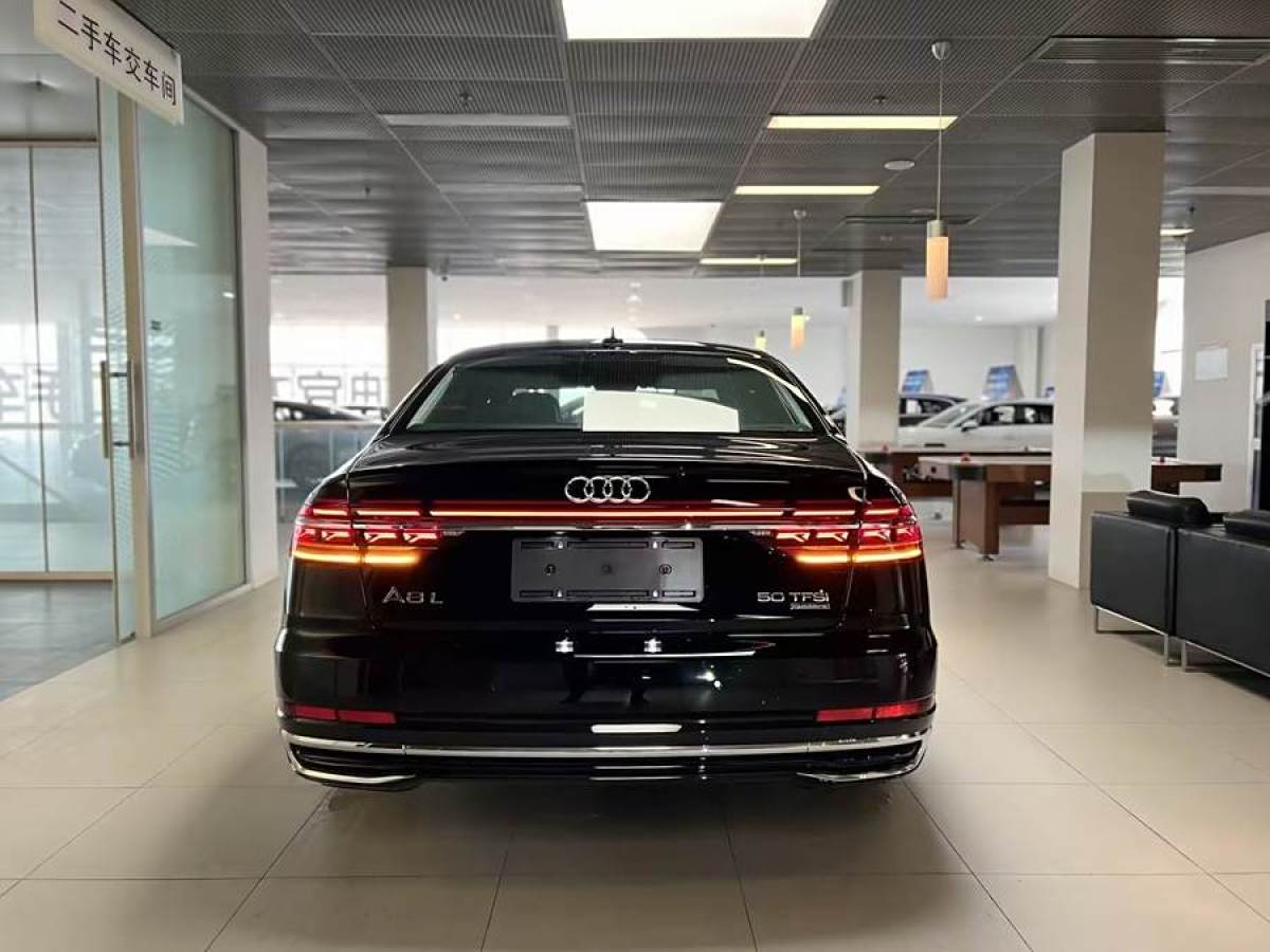 奧迪 奧迪A8  2024款 A8L 45 TFSI quattro 豪華型圖片