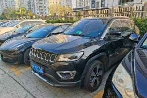 指南者 Jeep 200T 家享四驅(qū)版