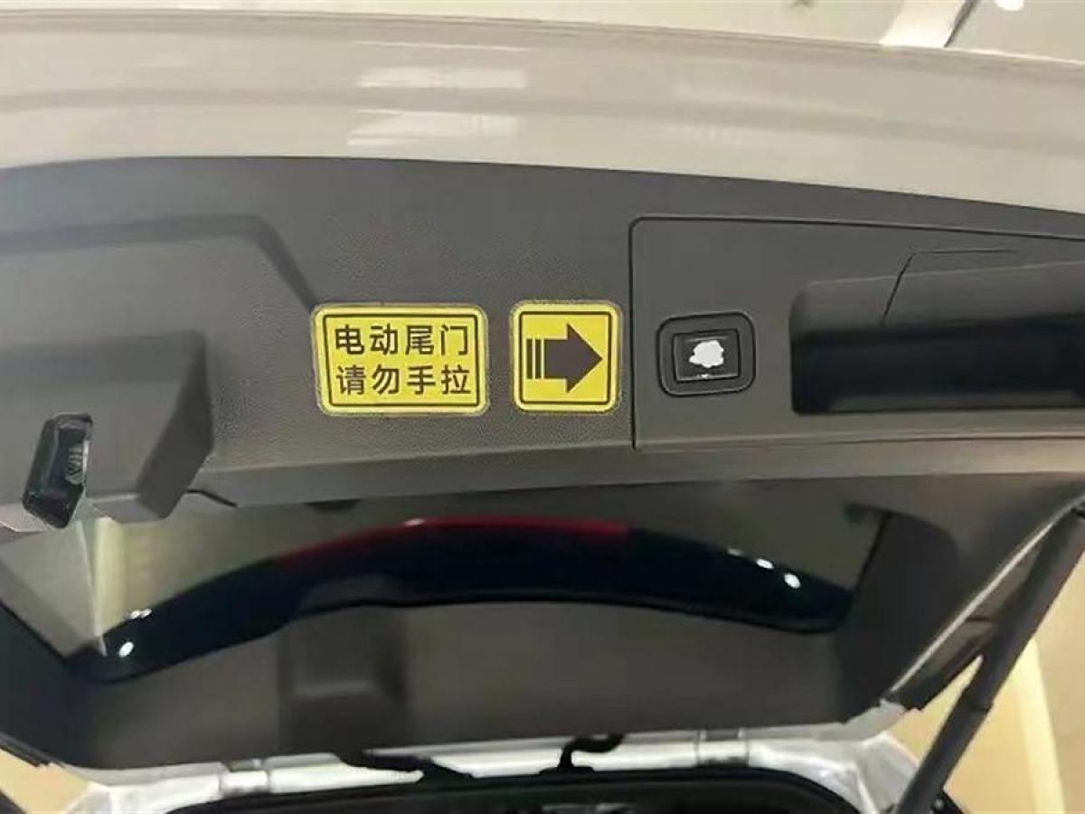 凱迪拉克 XT5  2020款 改款 28T 豪華型圖片