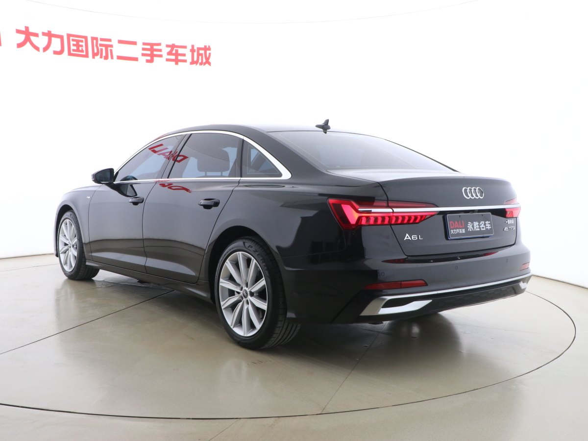 奧迪 奧迪A6L  2024款 45 TFSI 臻選動感型圖片