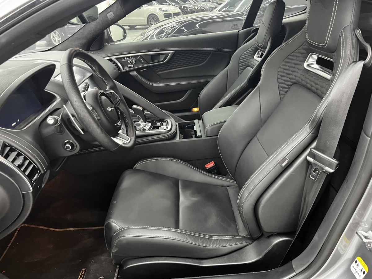 捷豹 F-TYPE  2023款 P300 硬頂版圖片