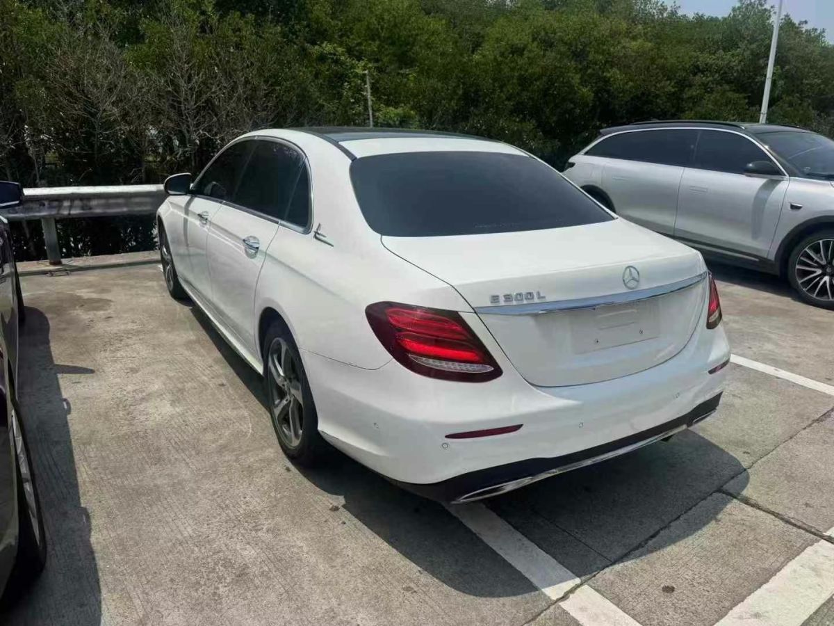 奔馳 奔馳E級  2019款 E 350 L 運(yùn)動型 4MATIC圖片
