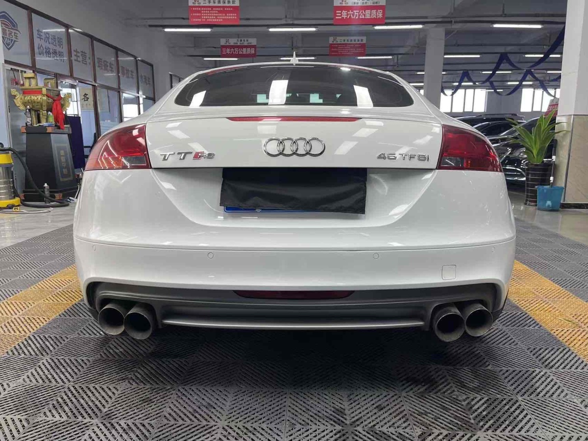 奧迪 奧迪TT  2011款 TT Coupe 2.0TFSI quattro圖片