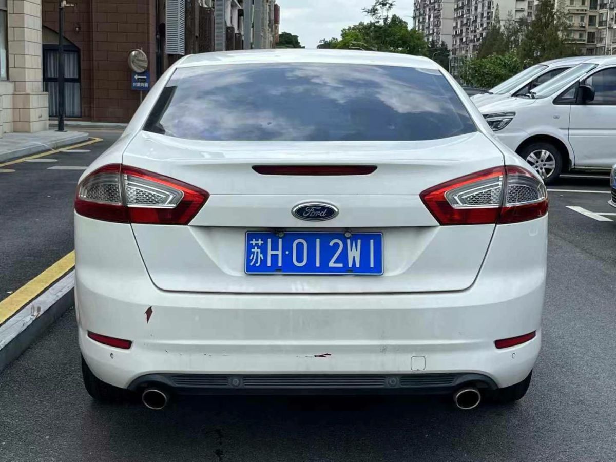 福特 致胜  2013款 2.3L 豪华型图片